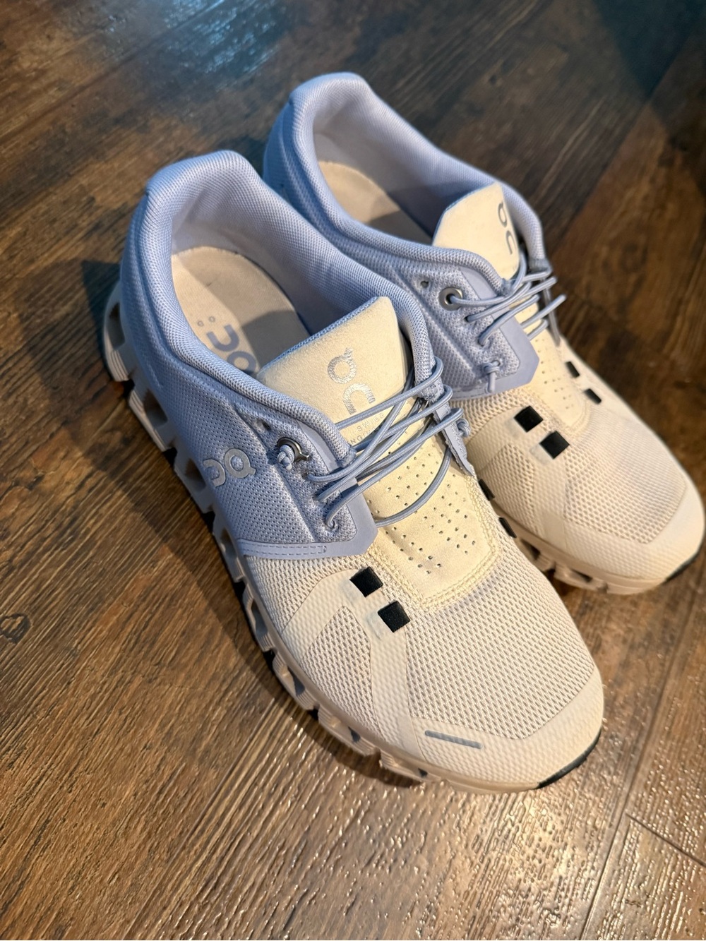 On Running Women's Cloud 5 Sneakers in Light Blue and Cream